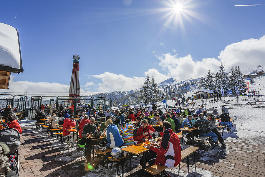 perfekter Skitag mit gemütlichem Einkehrschwung!